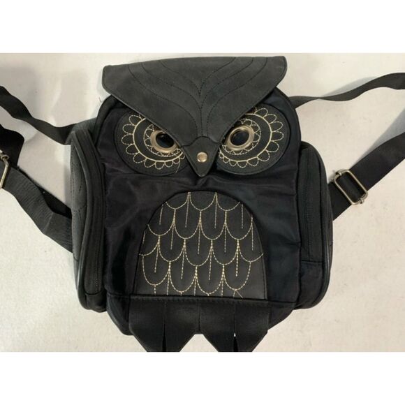 fashionable black owl-shaped backpack #6 - Picture 3 of 5